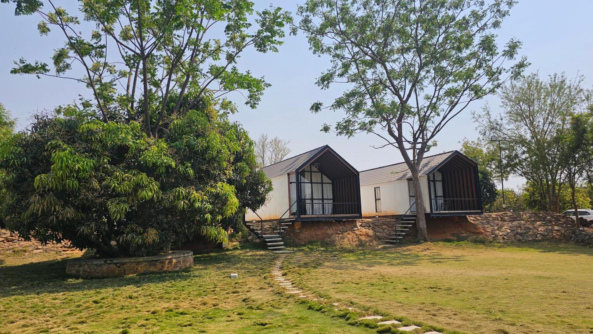 Aura Farms - Private Pool Cottages Rāmanagaram Екстериор снимка